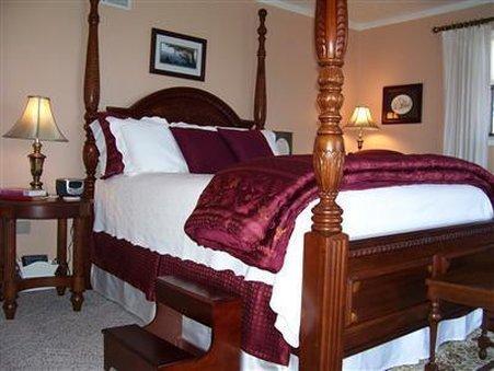 Anchor Inn On The Lake Bed And Breakfast Branson Værelse billede