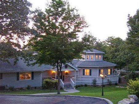 Anchor Inn On The Lake Bed And Breakfast Branson Eksteriør billede
