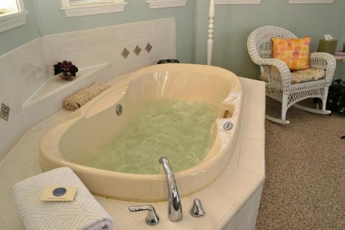 Anchor Inn On The Lake Bed And Breakfast Branson Eksteriør billede